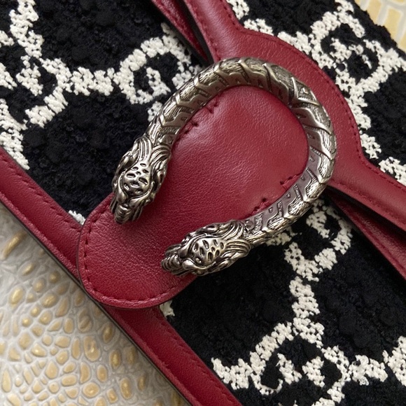 Gucci Dionysus GG Tweed Small Shoulder Bag in Black - Picture 6 of 16
